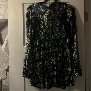 Free people women’s mock neck tunic